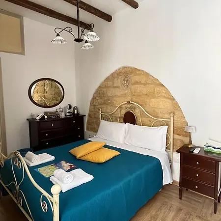 Guest house Via Neve-historical Centre Agrigento