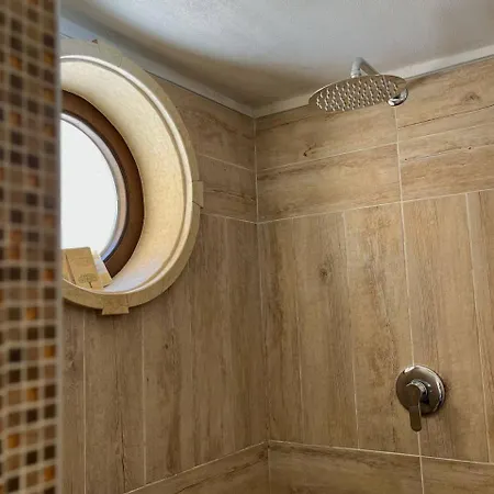 Pensión Via Neve-historical Centre 3*