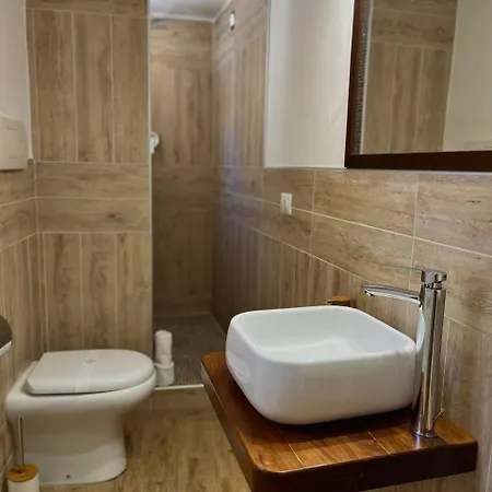 Pensión Via Neve-historical Centre 3*