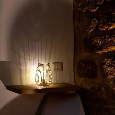 Pensión Via Neve-historical Centre 3*