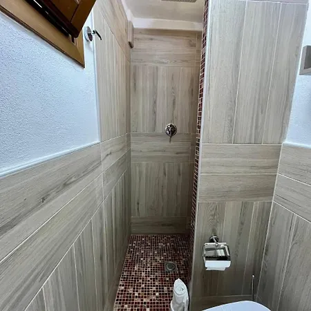 Pensión Via Neve-historical Centre