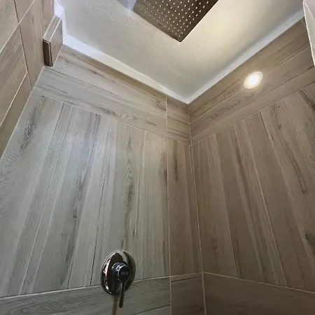 Via Neve-historical Centre Pensión 3*