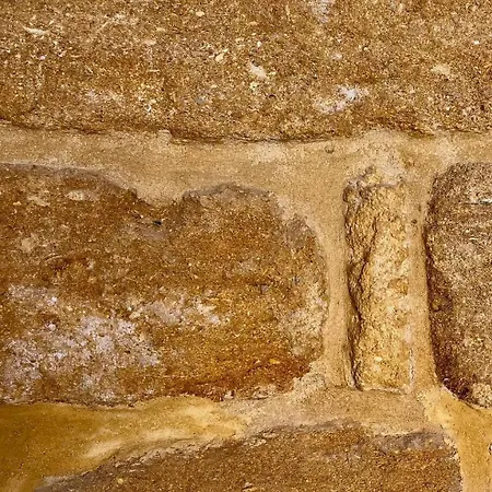 Via Neve-historical Centre